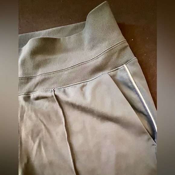 Athleta Venice wide leg, track strip pant Granite blue, white stripe - Picture 8 of 10